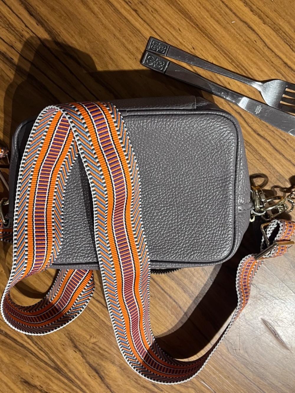 Grey Genuine Leather Crossbody Bag, orange strap, made in Italy, Elie Beaumont - Picture 8 of 9